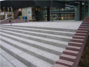 बाहरी फ़्लोरिंग टाइलें