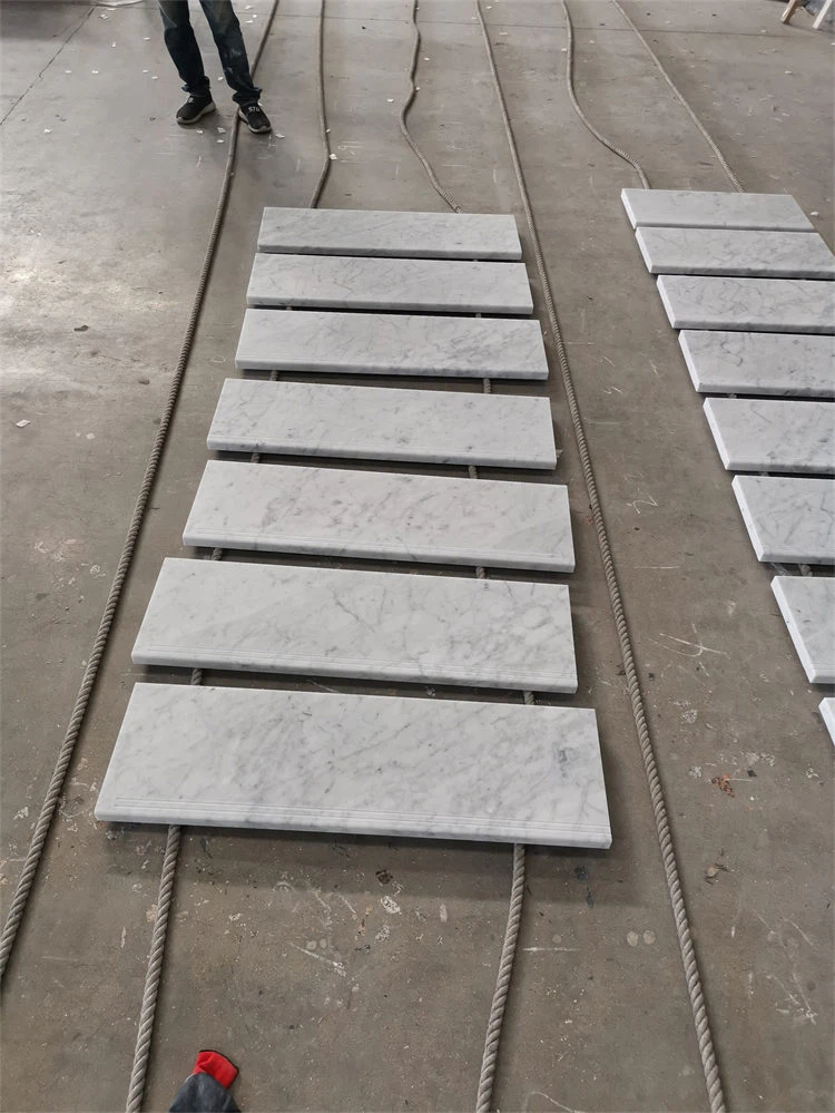 संगमरमर पत्थर की सीढ़ियाँ