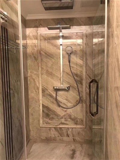 बाथरूम की दीवार टाइलें संगमरमर